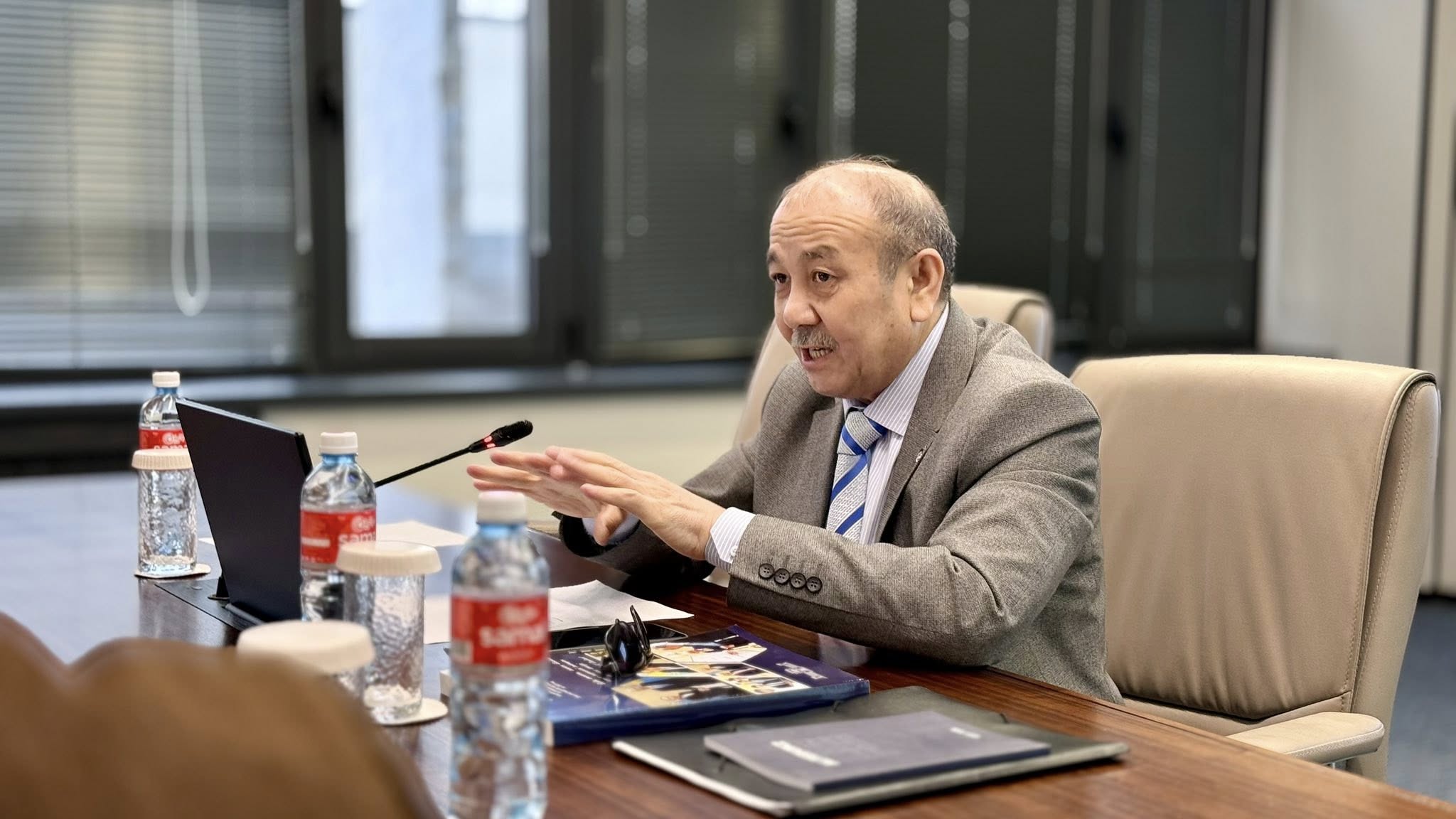 «ҚАЗАҚСТАН РЕСПУБЛИКАСЫ ПРЕЗИДЕНТІНІҢ ЖАНЫНДАҒЫ ҚАЗАҚСТАН РЕСПУБЛИКАСЫНЫҢ ҰЛТТЫҚ ҒЫЛЫМ АКАДЕМИЯСЫ ЖАНЫНАН КӨЛІК ҒЫЛЫМДАРЫ МЕН ТЕХНОЛОГИЯЛАРЫ ИНСТИТУТЫН ҚҰРУ БАСТАМАСЫ»