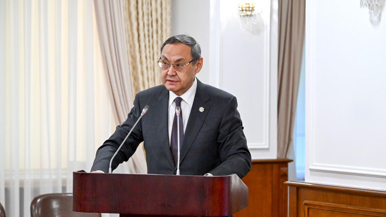 Қазақстан Республикасы Премьер-министрінің төрағалығымен өткен Ғылымды дамыту және ҚР Президентінің жанындағы Ұлттық ғылым академиясының ғылыми әлеуетін ел экономикасының түрлі салалары мен өңірлерінің дамуына тарту мәселелері бойынша Кеңестегі - ҚР ҰҒА президенті А.Күрішбаевтың баяндамасы.